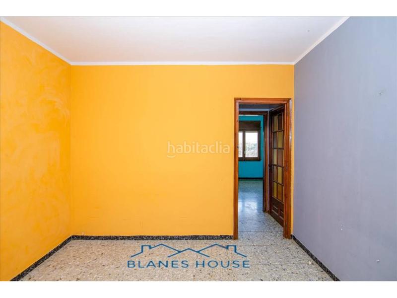 Foto f5676bab-3104-4d53-9b5a-21f86ac63578. Chalet in puigcolomer 117 in Centre Vidreres