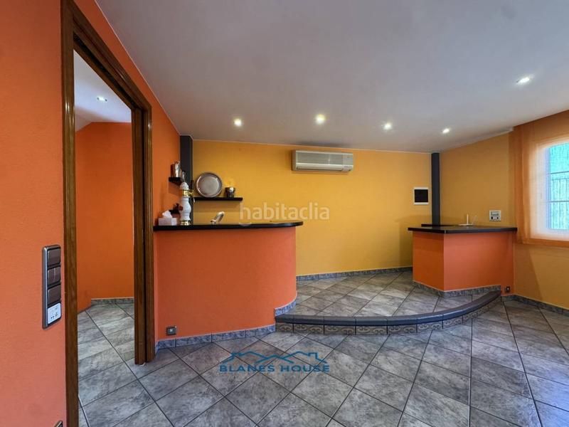 Foto 6b48fd98-f46c-47f0-a6b7-83189b2f4cea. Casa a mas torrents 77 a Els Pavos Blanes