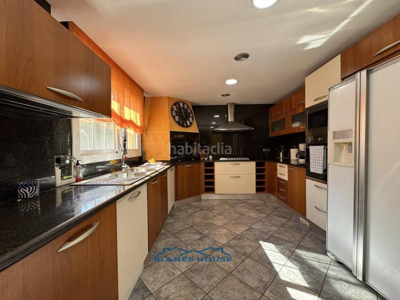 Foto a456035a-ab9d-44a4-94da-e0e3c46c5d15. Casa a mas torrents 77 a Els Pavos Blanes