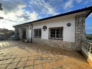 Haus in Calle cornisa inferior 0. Casa en venta en urbanitzacions el mas m�rasant danielblanes mar