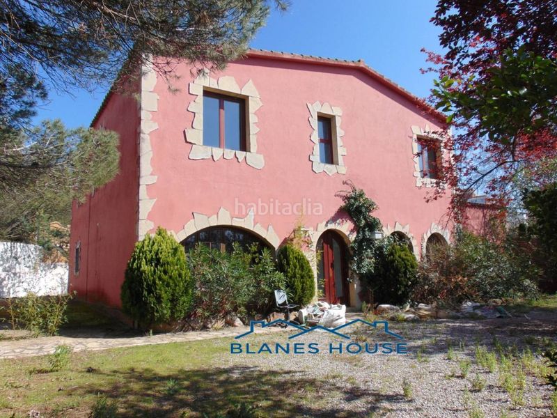 Foto 0346414d-1880-4359-98d8-446fd07cc689. Masia amb calefacció aparcament piscina a residencial Blanes - vistamar Blanes