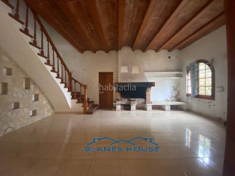 Foto 07ab0d52-fc6d-47bb-b713-220c8863c5c6. Masia amb calefacció aparcament piscina a residencial Blanes - vistamar Blanes