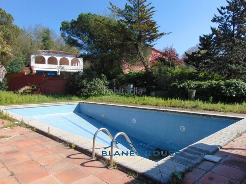 Foto 2e363c04-6aa0-4093-889d-c25790edec33. Masia amb calefacció aparcament piscina a residencial Blanes - vistamar Blanes