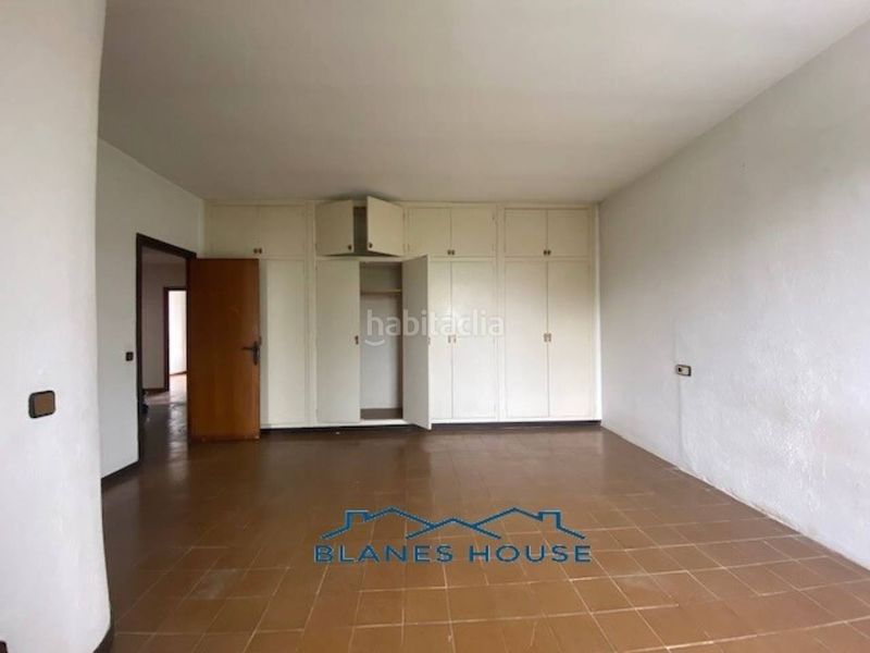 Foto 480a624c-8af6-44d8-8b69-36a71b4102f0. Masia amb calefacció aparcament piscina a residencial Blanes - vistamar Blanes