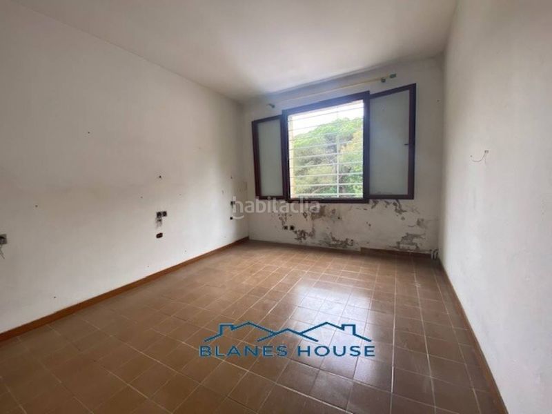 Foto d3dfdc32-9463-4375-a0b3-8c142b67eb3a. Masia amb calefacció aparcament piscina a residencial Blanes - vistamar Blanes