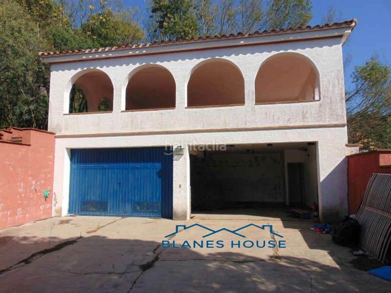 Foto d8826f23-5e4b-4213-b796-25e4db0c68eb. Masia amb calefacció aparcament piscina a residencial Blanes - vistamar Blanes