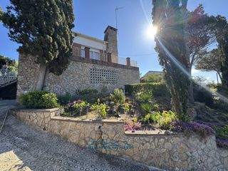 Casa en Calle guilleries 0. Venta de casa en ma�anet de la selva