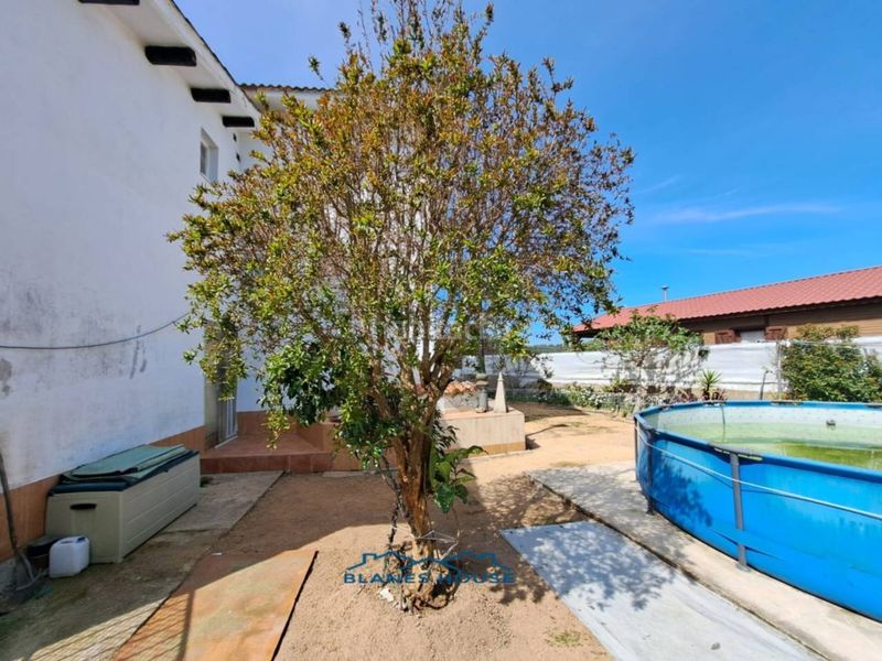 Foto a5af3465-25bf-4b1f-b0bd-69441a525a63. Casa a calle tierno galvan 0 a terrabrava - Tordera parc Tordera