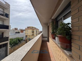 Etagenwohnung in Calle Mas Florit 0