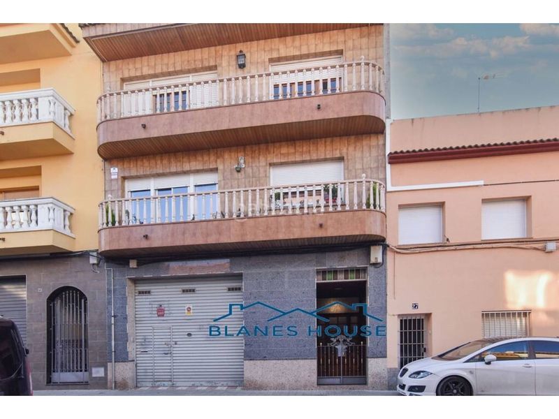 Foto a53ab702-f4d7-44cc-b77e-e788909198a3. Pis a Malgrat de Mar