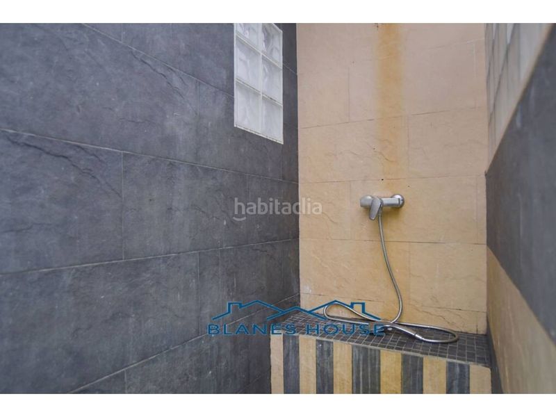Foto e321d67b-1478-41a9-b98b-65419cc89355. Pis a Malgrat de Mar