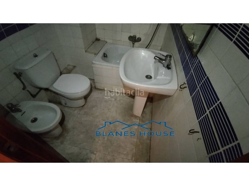 Foto 6f967b6b-61e5-472d-9ef2-a668388d7be7. Pis a calle asturias 0 a Els Pins Blanes