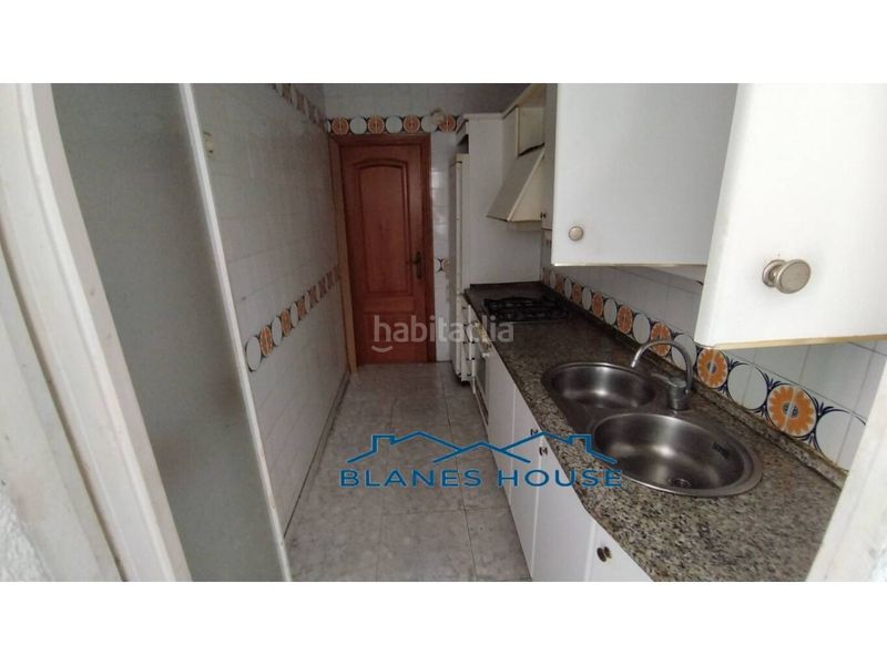 Foto 78217986-62f7-4cdc-be09-a65ba3ea9df5. Pis a calle asturias 0 a Els Pins Blanes