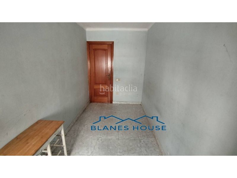 Foto 7f282298-2d77-4047-94b8-7422b74351c8. Pis a calle asturias 0 a Els Pins Blanes