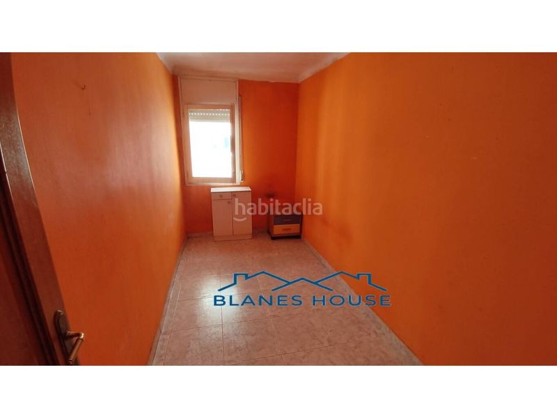 Foto a5868814-52ce-425b-bbe9-bd4c8dee330a. Pis a calle asturias 0 a Els Pins Blanes