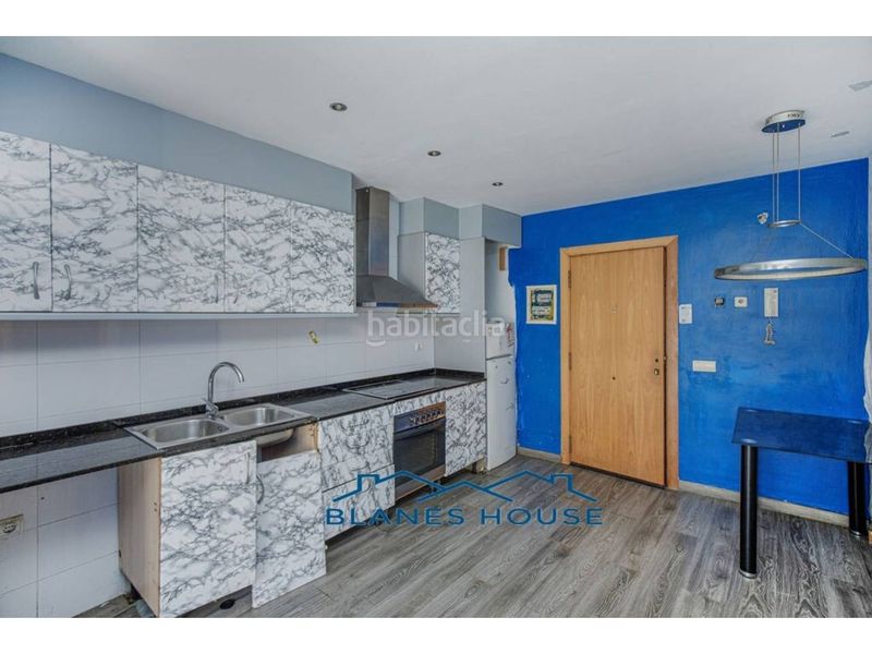Foto 0b8566a1-c54a-4371-add1-b87f71d6c1ec. Pis a calle segre 6 a Mont Ferrant-Joan Carles I Blanes