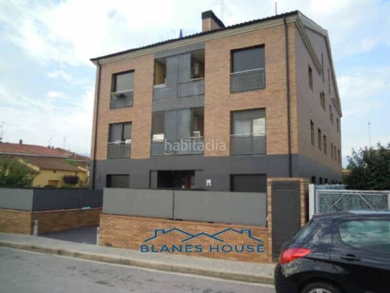 Foto 6dbdc69c-619e-4cdd-8d36-fa402f1e0825. Aparcament cotxe a Riells i Viabrea