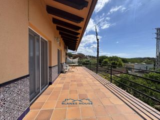 Casa a Calle Dalia 0