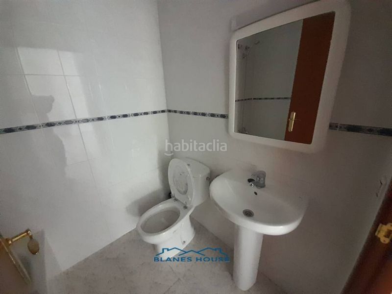 Foto 0c6d66de-464c-4ced-90c1-577c5594a4da. Dúplex a calle pere codina i mont 0 a Fenals Lloret de Mar