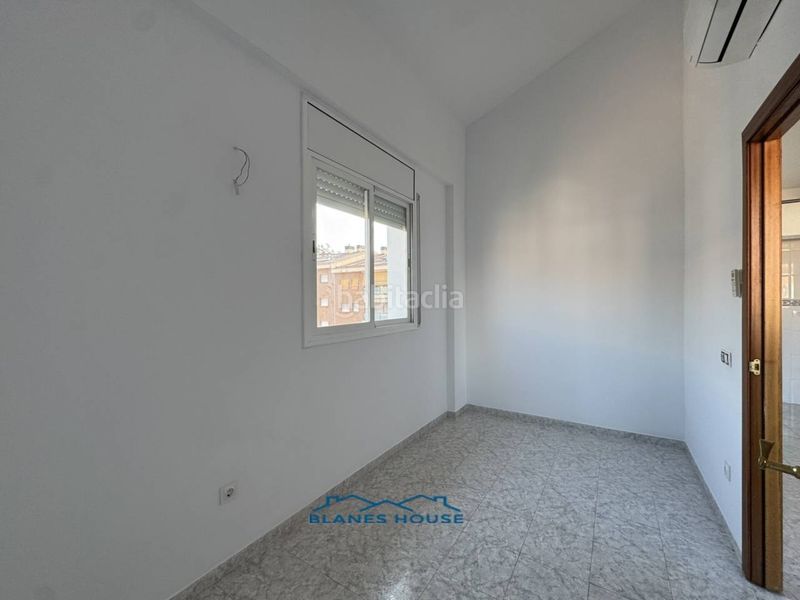 Foto 26b064c7-b249-4adc-b50d-0b44a5858eb8. Dúplex a calle pere codina i mont 0 a Fenals Lloret de Mar