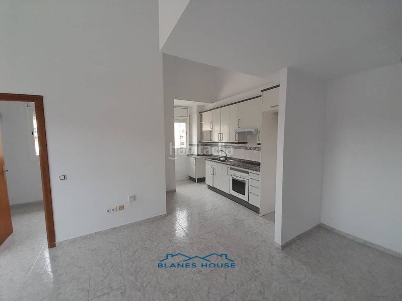 Foto 9d52fbf6-68e9-4b9c-82a6-1686b4530c78. Dúplex a calle pere codina i mont 0 a Fenals Lloret de Mar