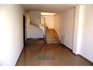 Dúplex  Calle mallorca 0. Duplex en venta en nucli urbà