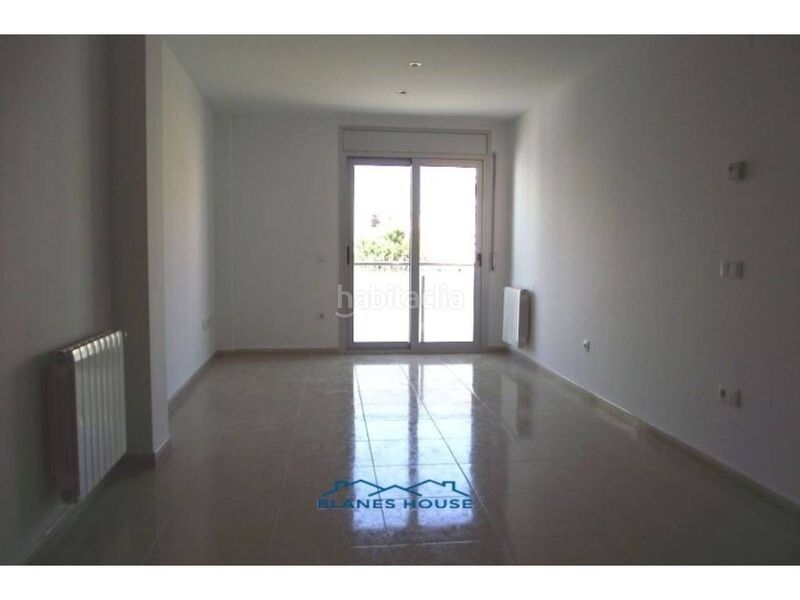 Foto fe96d9a5-6e64-4b0f-9de8-0e86730b8bba. Dúplex duplex en venta en nucli urbà en Tordera Tordera