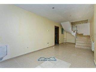 Duplex  Calle mallorca 0. Duplex en venta en nucli urbà