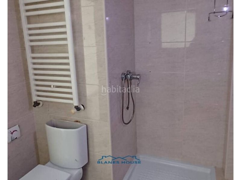 Foto f2d5df9f-bd55-4057-bcbb-64108e6ffd68. Dúplex duplex en venta en nucli urbà en Tordera Tordera