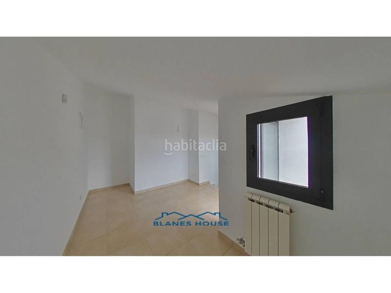 Foto e8c9f704-43a0-4d87-86f2-59649e65ea75. Dúplex a calle gaudi 0 a Tordera Tordera