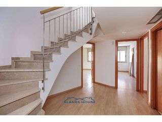 Dúplex  Calle montblanc 1. Duplex en venta en mas floritca la guidómas cremat