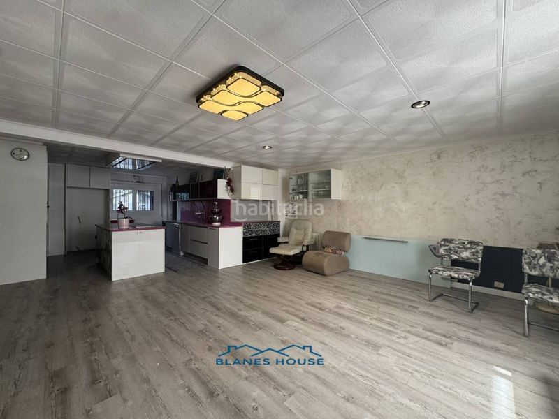Foto 59c4d3c6-abb6-4c73-9643-58b5361550a2. Casa en avenida gran via corts catalanes 0 venta de casa espaciosa en urbanitzacions niàgara parcàgora parcrocarossa, en Tordera