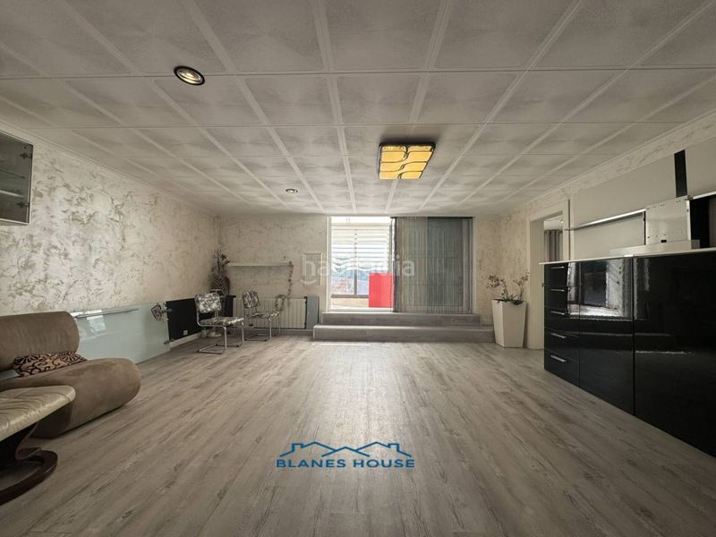 Foto a83a0583-95b9-4362-9944-010c5d70d921. Casa en avenida gran via corts catalanes 0 venta de casa espaciosa en urbanitzacions niàgara parcàgora parcrocarossa, en Tordera
