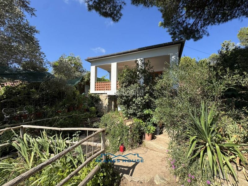 Foto df94b2fd-9244-4ee3-99d7-060294b72afc. Masia a calle mar adriatic 0 a Lloret Residencial - Montlloret Lloret de Mar