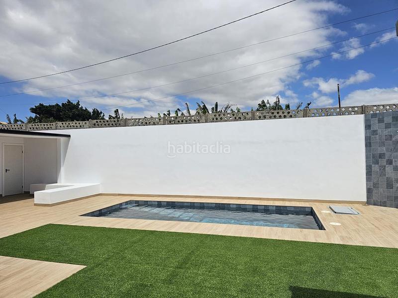 Foto 2039be51-b9a7-40cd-a6d7-8cb0619c2c87. Casa venta en Guargacho de dos casas con piscina en Arona