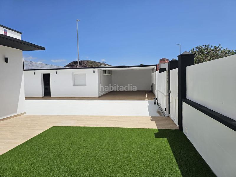 Foto 729b7142-3ef1-4a84-8288-36a062dd32e5. Casa venta en Guargacho de dos casas con piscina en Arona