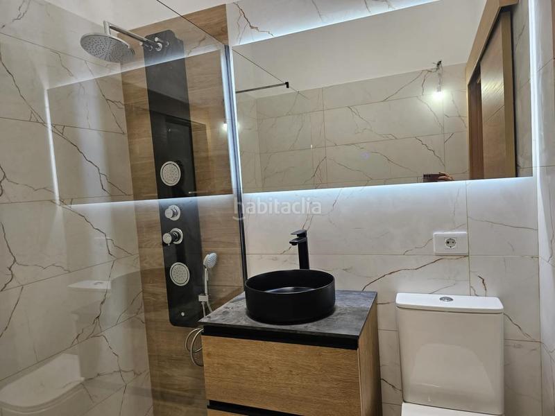 Foto c2085d16-046d-4435-a67d-95eee736e020. Casa venta en Guargacho de dos casas con piscina en Arona