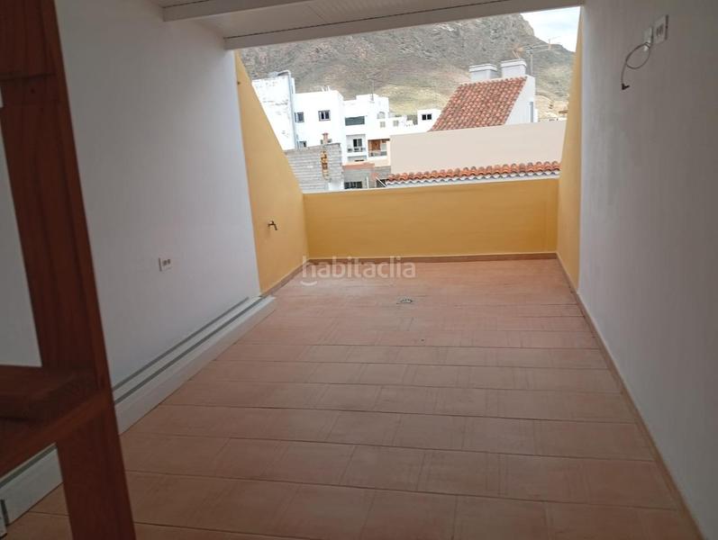 Foto 3386c40a-297c-481e-8f3e-415021775a53. Casa adossada amb aparcament a Valle San Lorenzo Arona