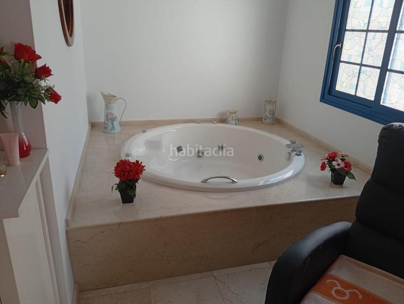 Foto 9837158a-1d6b-4cd3-b6c4-522811ab7d3e. Attico in Las Chafiras San Miguel de Abona