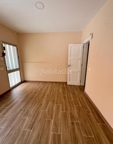 Foto ab9bc320-8dbc-4dea-8d79-7bcdb72e0515. Planta baixa a La Salud Santa Cruz de Tenerife