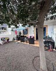 Planta baixa  La folia. Apartamento con  jard�n en llano del camello
