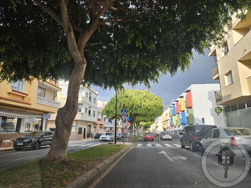 Foto 2e8ac6a0-a024-4fa7-81e9-88865c9e4a78. Pis a El Fraile Arona