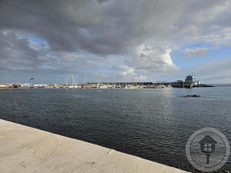 Foto 4d322b7c-597d-4940-9cc8-5bfb66426dcd. Pis a El Fraile Arona