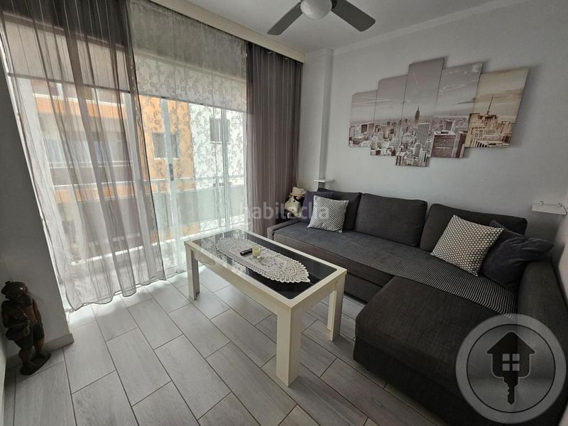 Foto 71eb4fff-2cbc-4e74-b6b5-f6da2acd57b8. Pis a El Fraile Arona