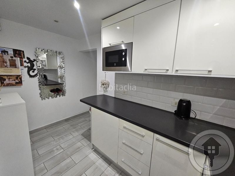 Foto 7a7bfd93-8485-4413-87c9-cd5814c64387. Pis a El Fraile Arona