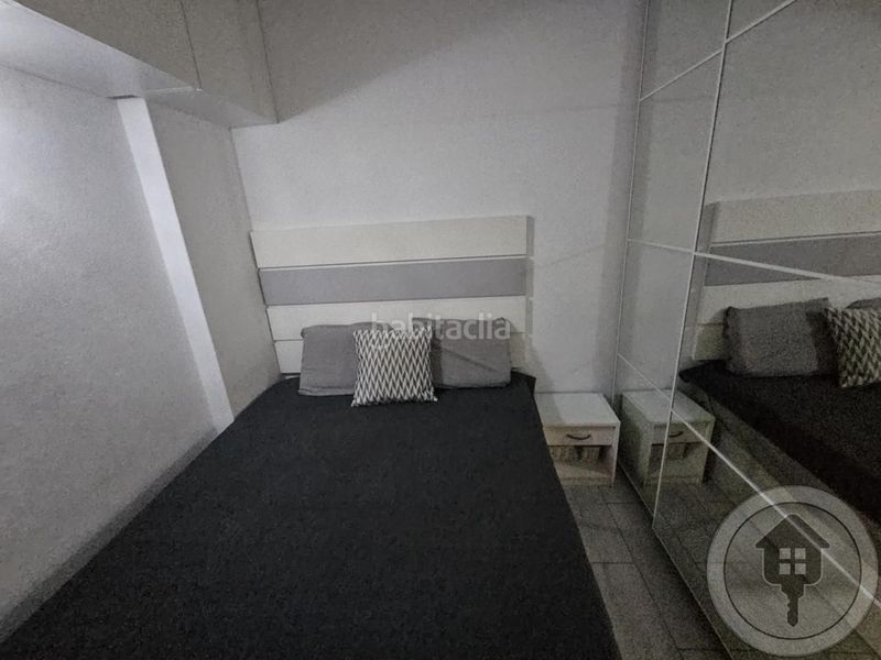 Foto c01e3b01-a492-473b-a0c6-f7979fdf9042. Pis a El Fraile Arona