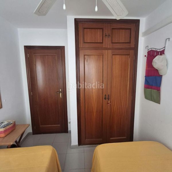 Foto 57a403ef-2d4c-49e2-bed3-8bdb9569f8f0. Planta baixa a Miramar