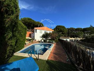 Casa  N/a. Casa en venta en el canyet, badalona