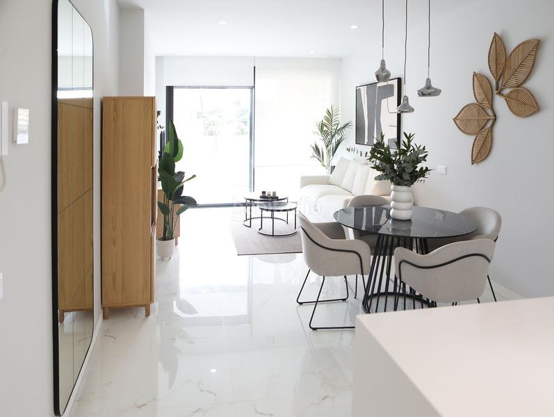 Foto c58d671c-c058-4c3d-b7c5-602e6294ecd9. Apartament amb calefacció piscina a Playa Poniente Benidorm