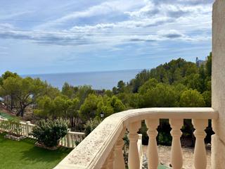 Maison à Altea Hills. Encantadora villa mediterránea con impresionantes vistas al mar